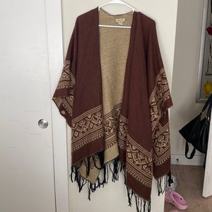 Brown tribal pattern shoal